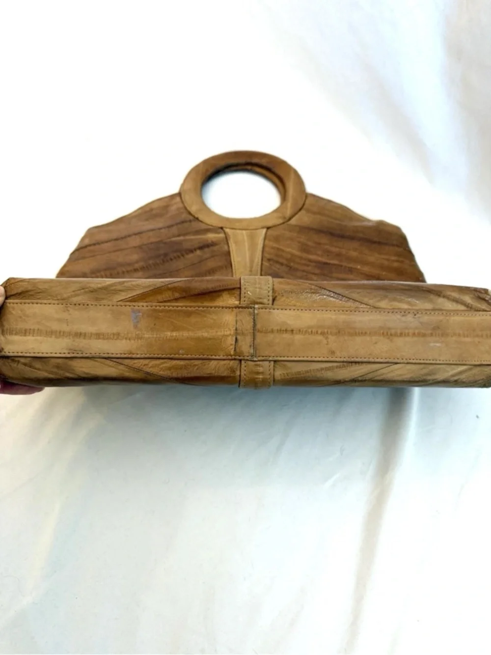 Vintage 1970s Brown Eel Skin Bag W/ Round Handle - Picture 3 of 6